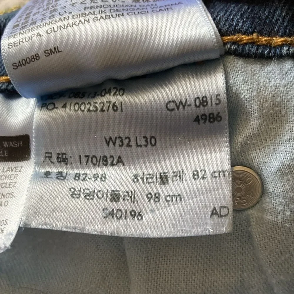 Men’s 513 Levi’s Straight Leg Jeans Size 30